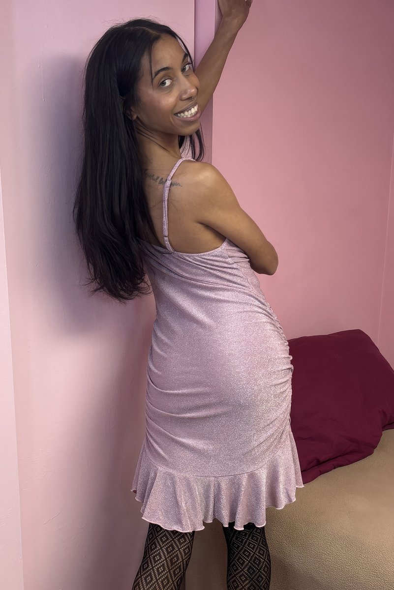 ChickPass Amateurs - Chicago Exxxotica 4/8 - 4/13 tweet media