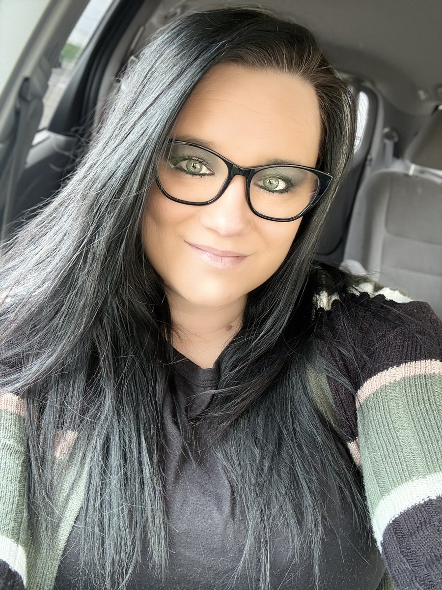 Nicole tweet media