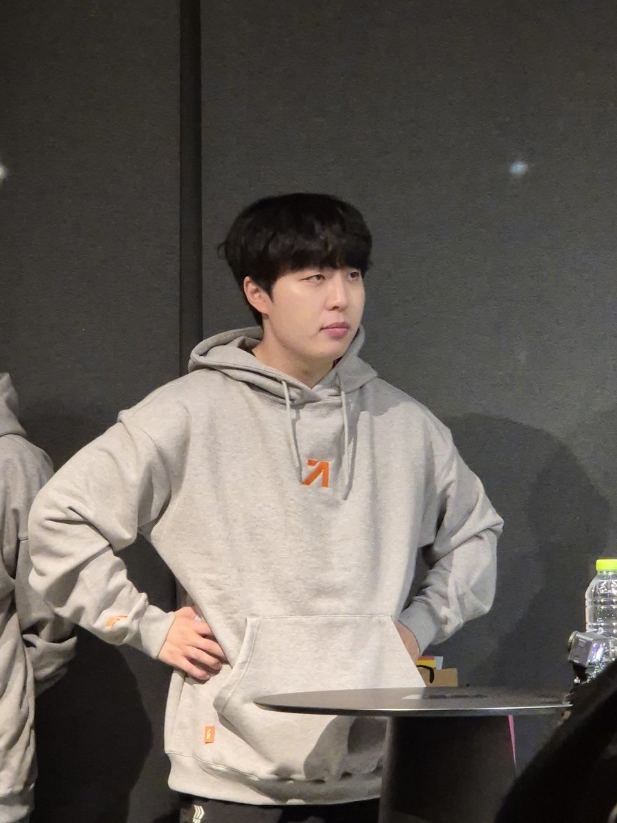 맛동산 tweet media