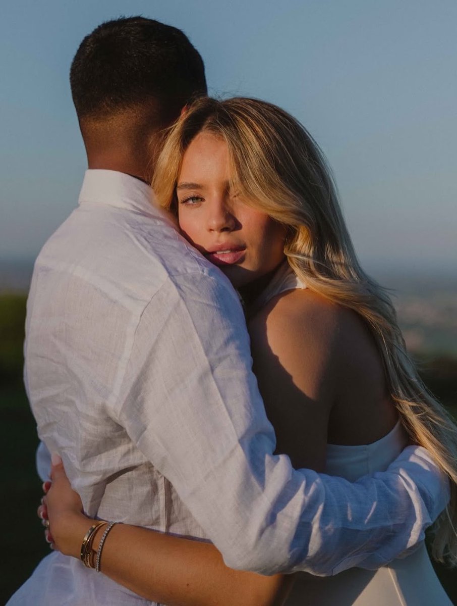 fnanda 🐆 tweet media