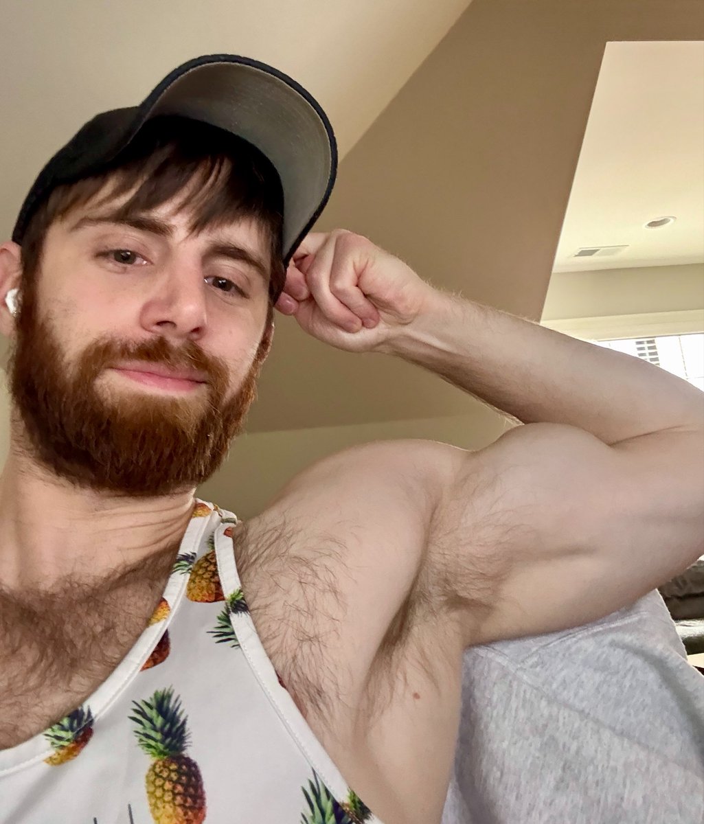 Jonn Pit-rick tweet media