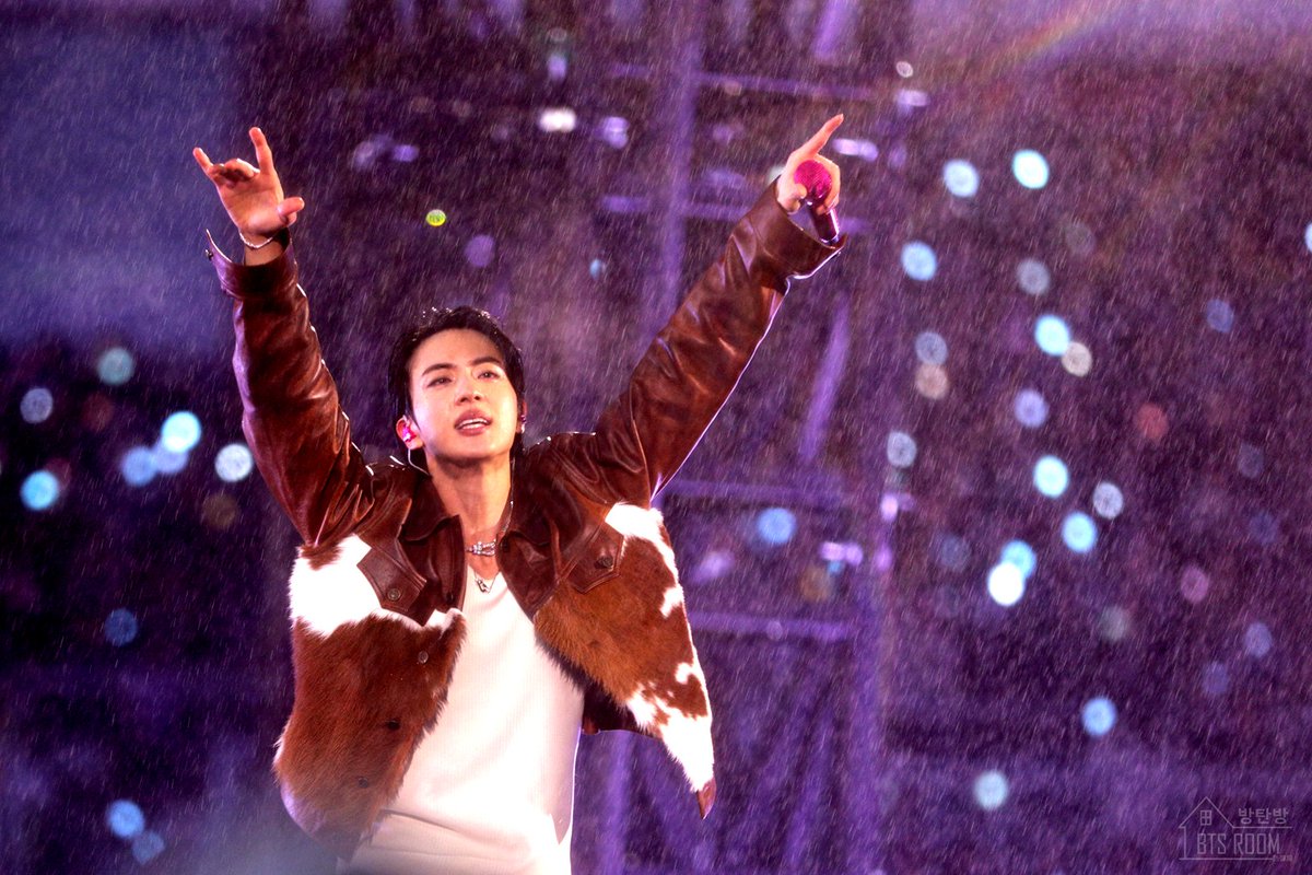 BTS Room 방탄방 防彈房 tweet media