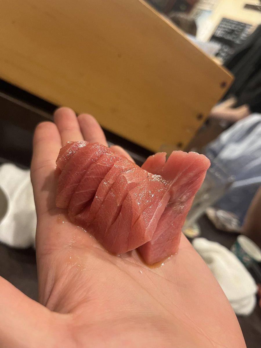 まるめろ tweet media