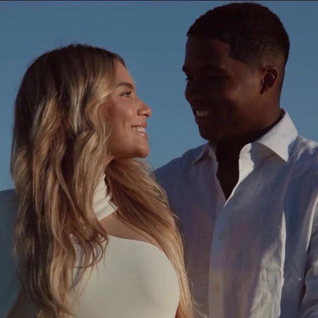 LIBERTA DEPRE tweet media