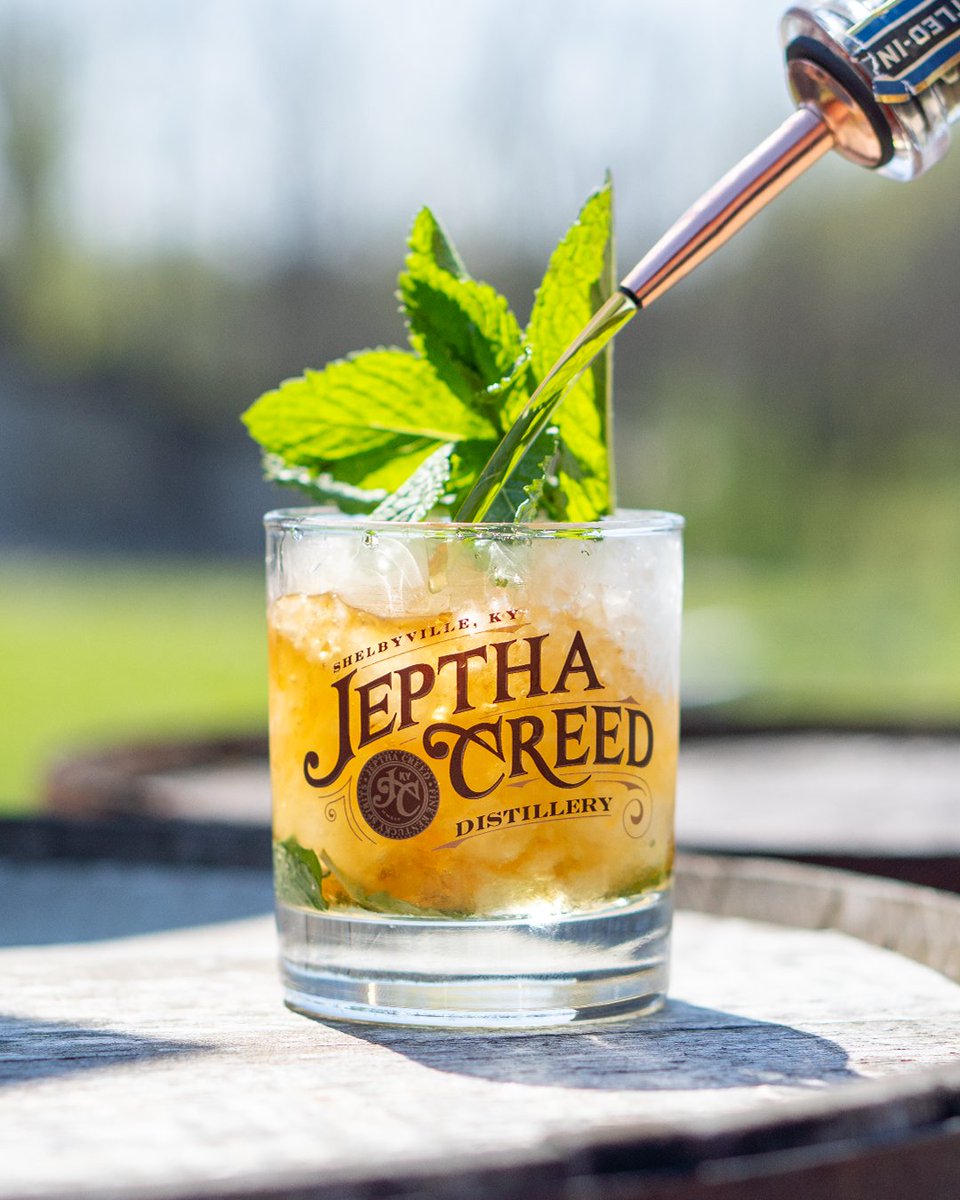 JepthaCreed's tweet photo. Get in the Kentucky Derby spirit with our Derby-inspired Mixology Class! Learn how to make two craft cocktails inspired by the Run for the Roses, take a tour of our distillery, and enjoy some heavy hors d'oeuvres. Get tickets here: https://t.co/6kd9Ibtmsh https://t.co/6RcVjSZItW