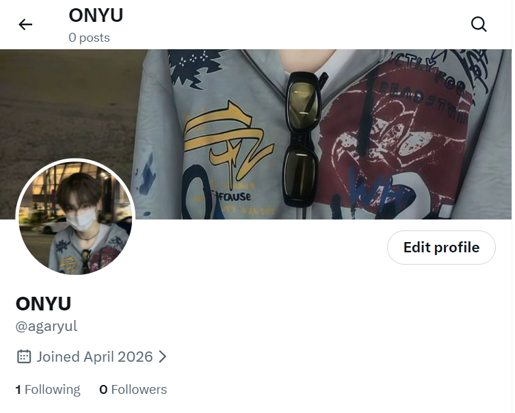 𝒂𝒈𝒂 tweet media