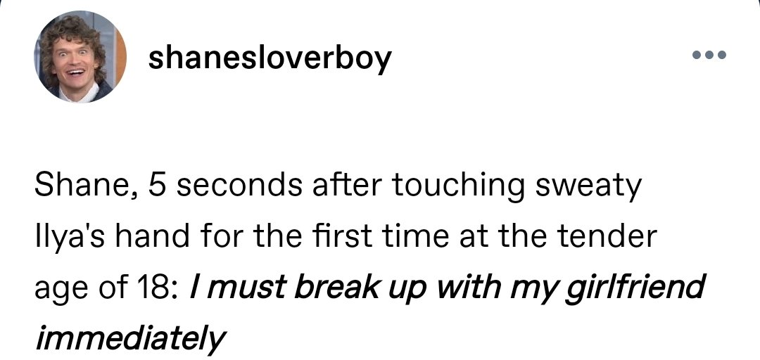 debs 🏒 tweet media