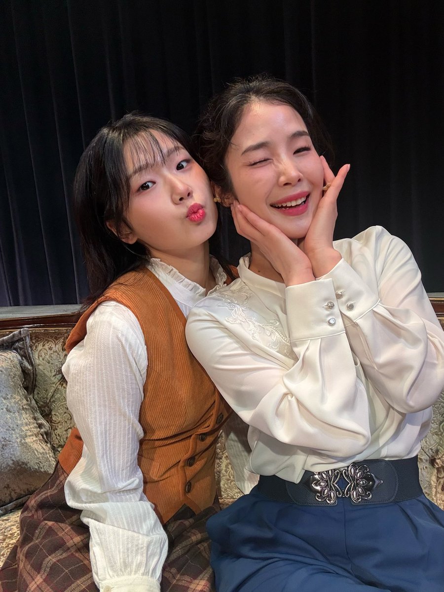 andyoucompany tweet media