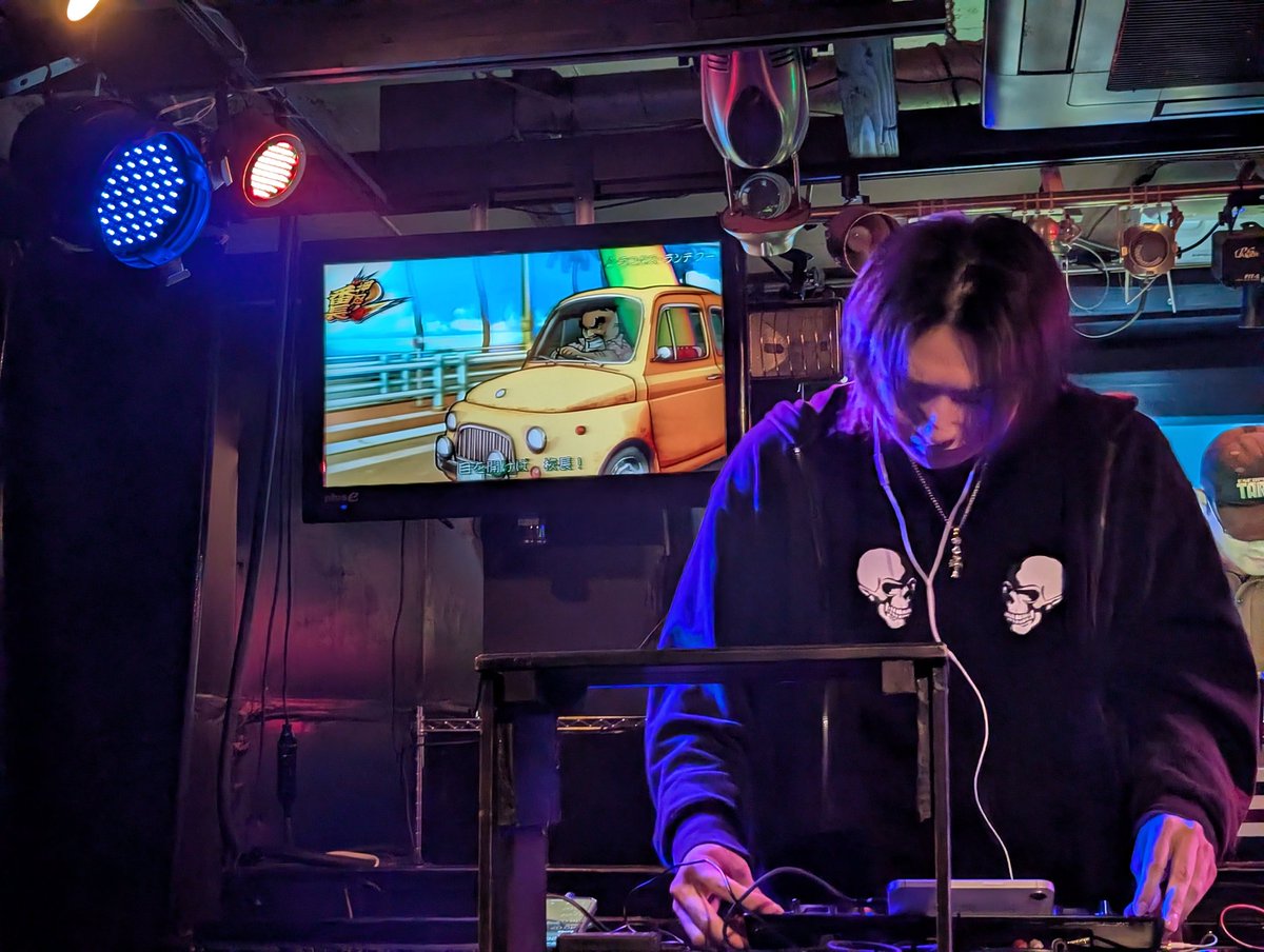 dareka / やよい tweet media