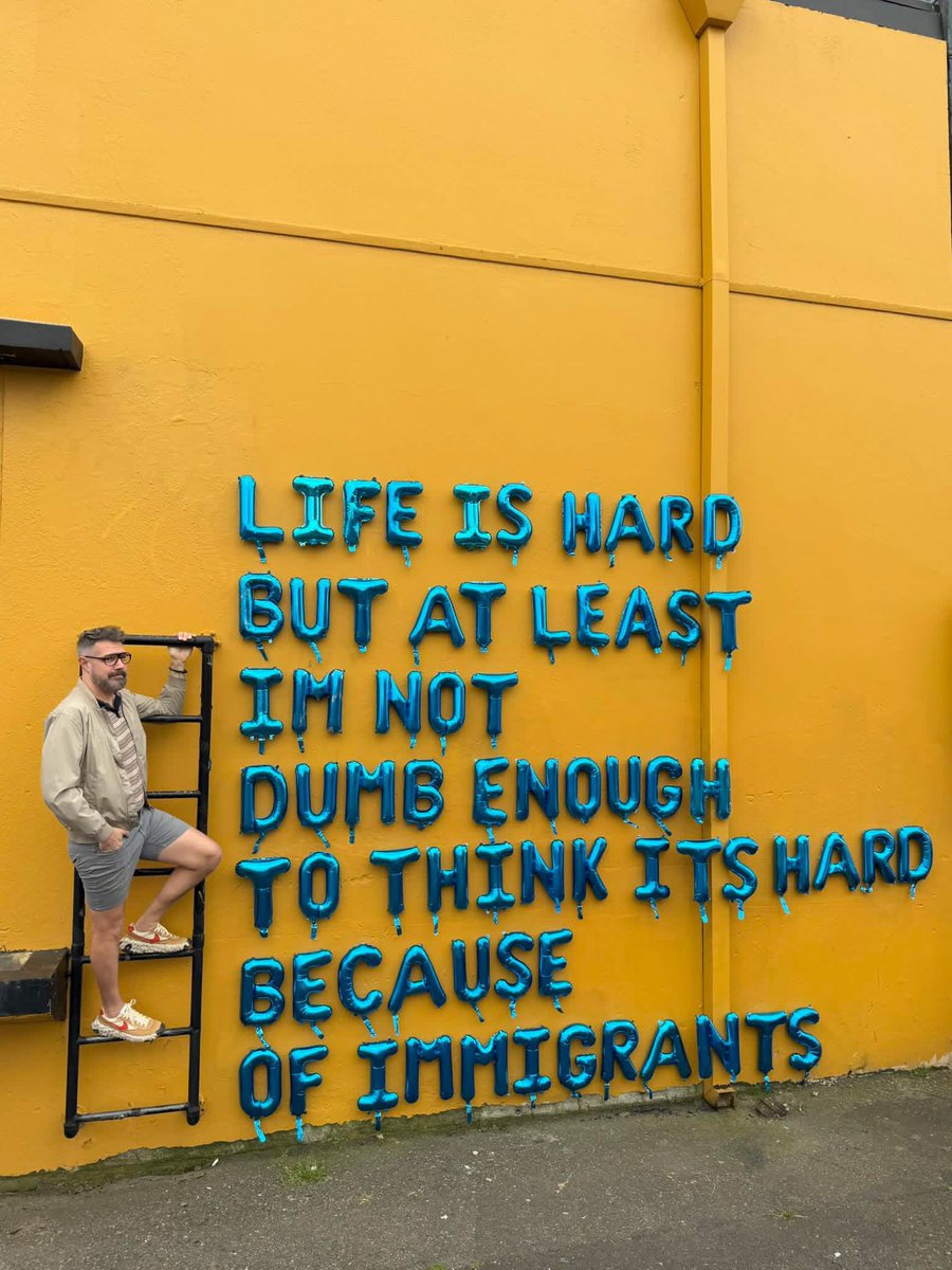 laurayasy tweet media