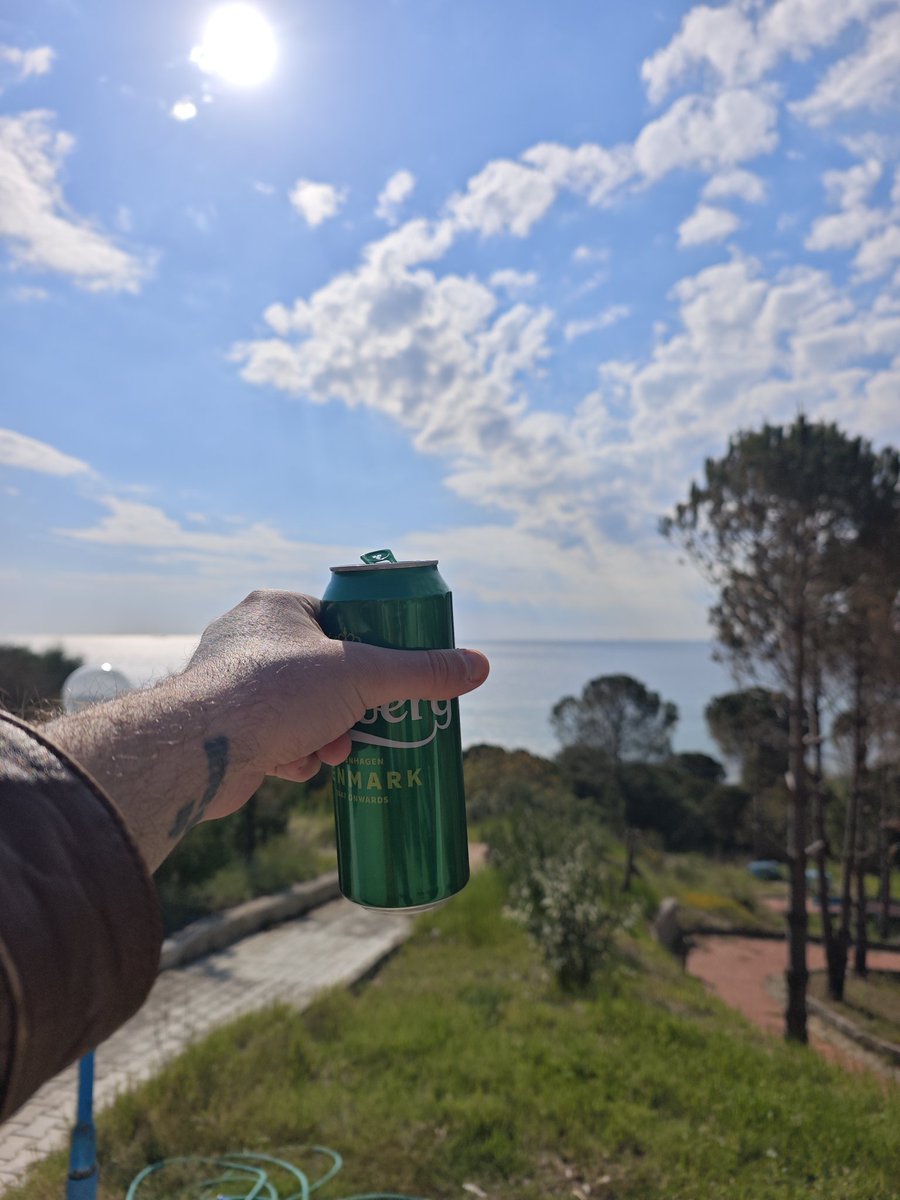 Cansın (@plastikbirit) on Twitter photo 