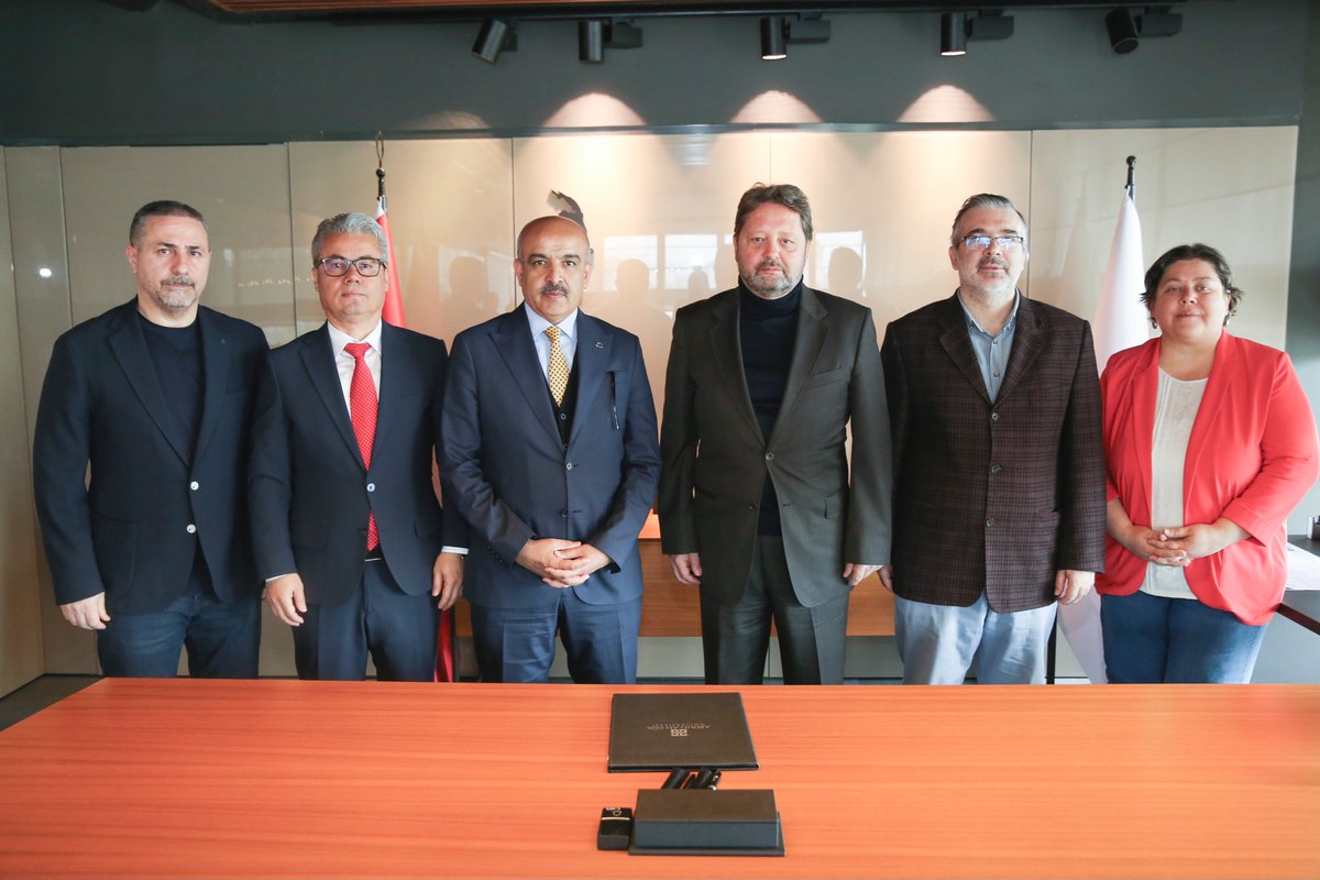 Abdullah Gül Üniversitesi tweet media
