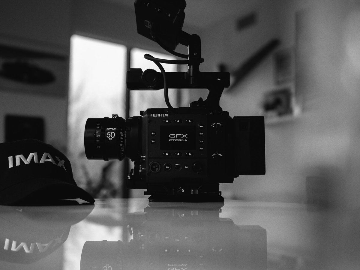 imPatrickT's tweet image. i took a selfie with an IMAX-certified camera.