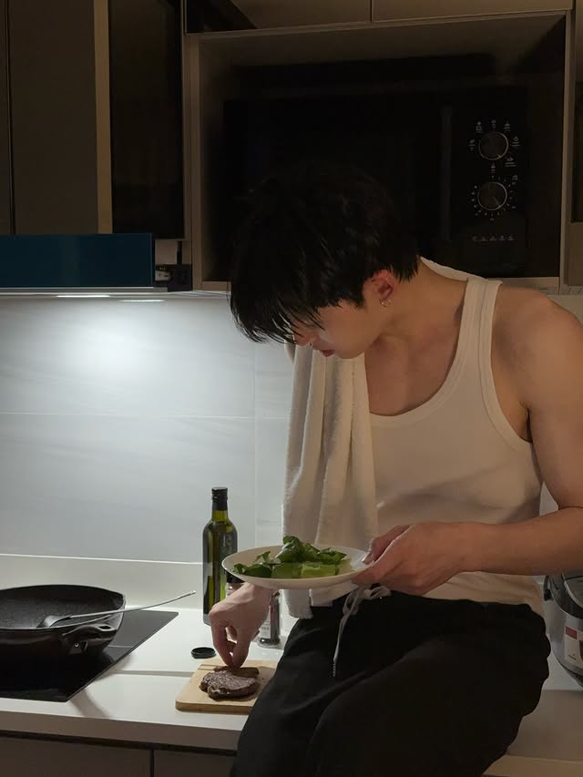 ᴘᴀɴᴘᴀɴ εїз 🍅•ᴗ•🍅 tweet media