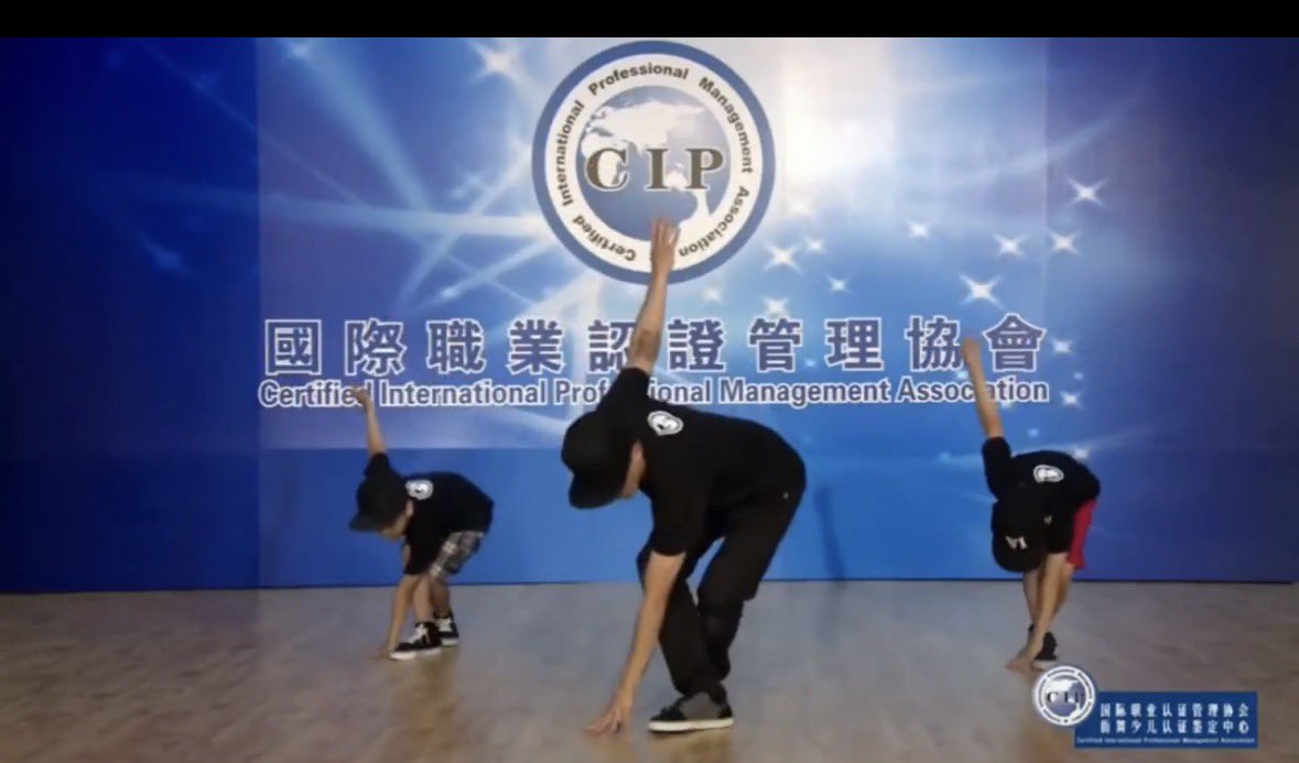 無眠むみん tweet media