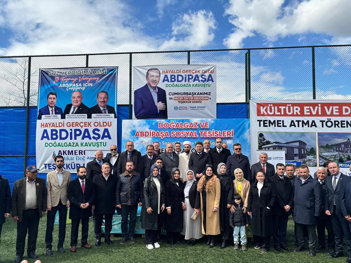 Abdipaşa Beldemizde Doğalgaz ve Abdipaşa Sosyal Tesisleri Temel Atma Töreni Gerçekleştirildi
Haberin detayları için;
facebook.com/share/p/1CnYJE…