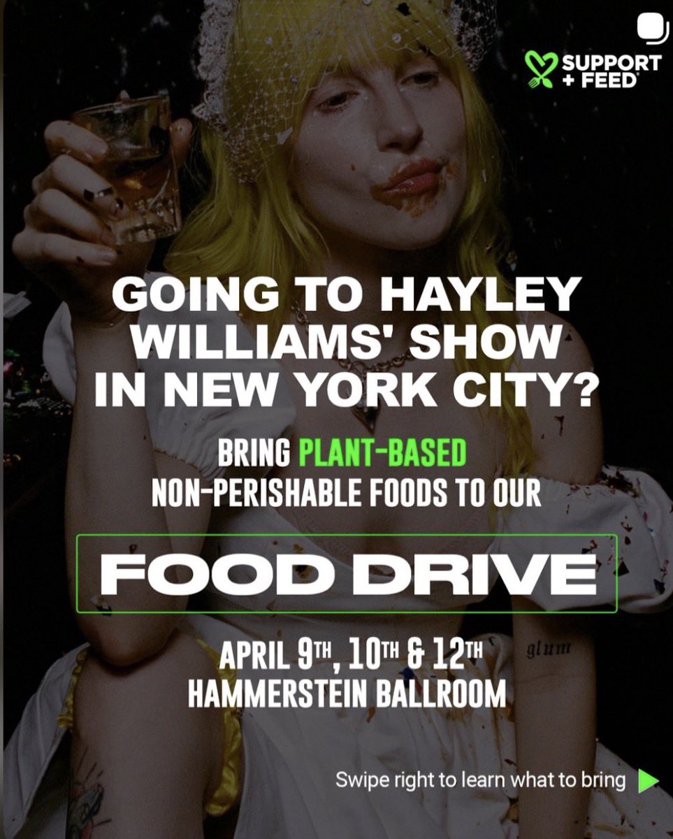 _fmboo's tweet photo. This made me realize I’ve never seen Hammerstein ballroom out side of a wrestling context https://t.co/AY26mXtsgZ