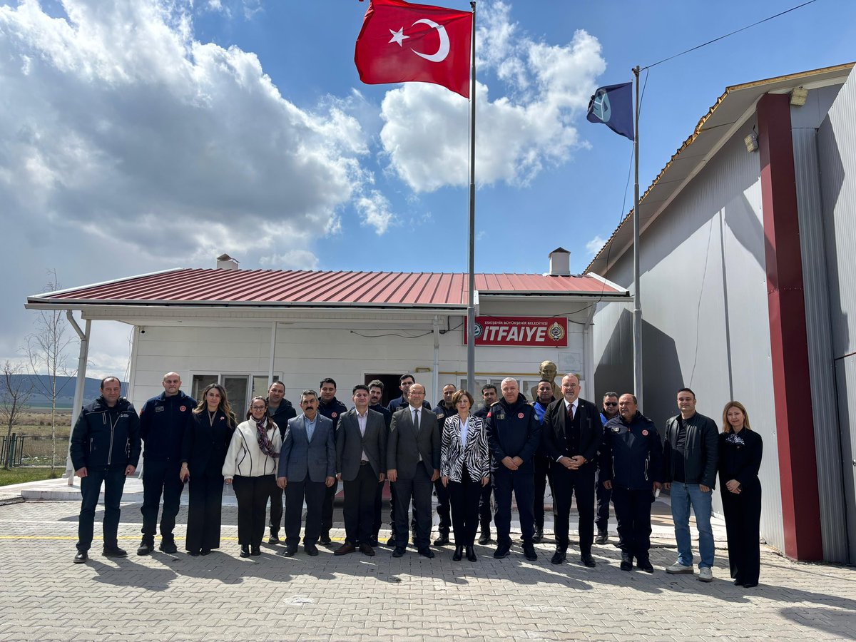 Ayşe Ünlüce tweet media