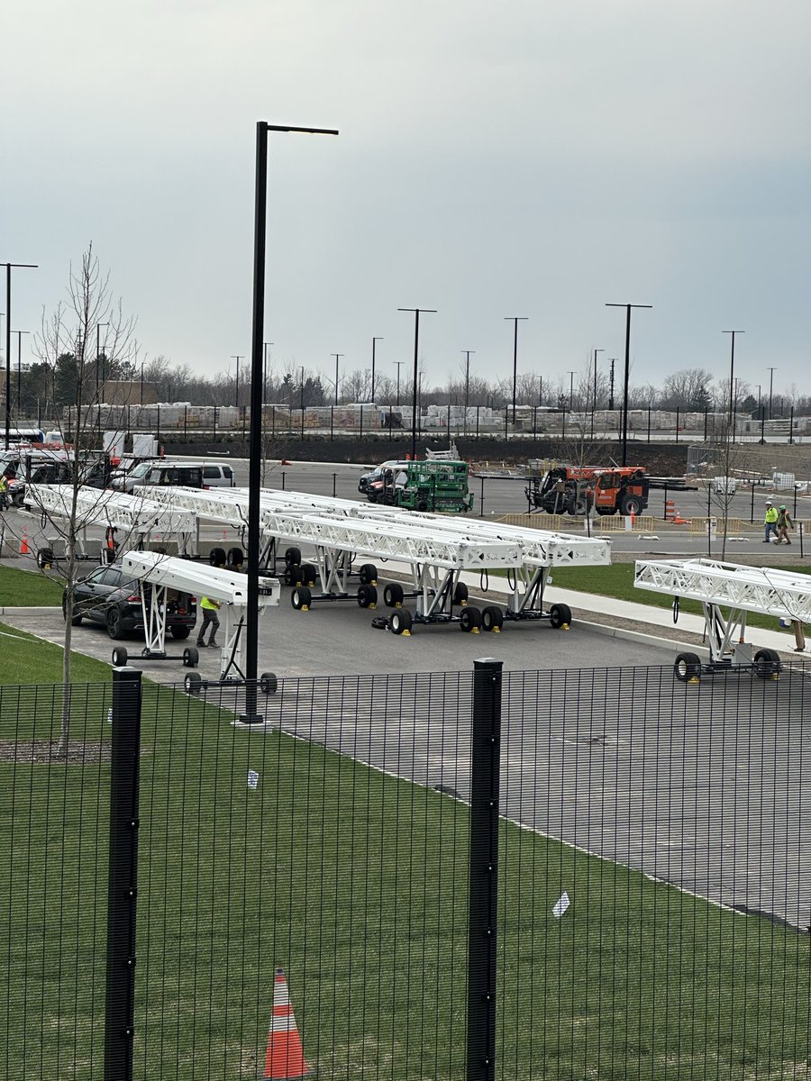 HammersLot 🔨🔨🔨 tweet media