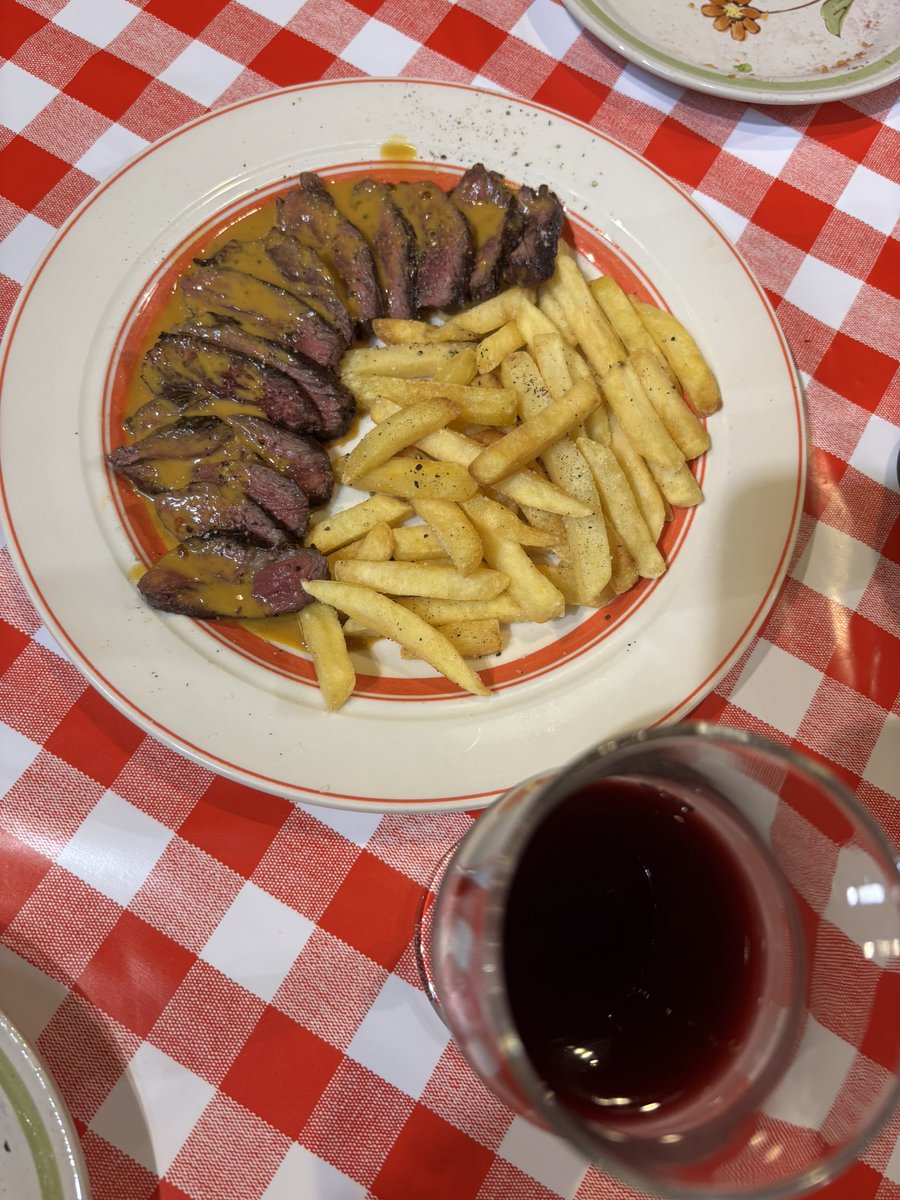 𝒆𝒆𝒆𝒆𝒄𝒂🪽 tweet media