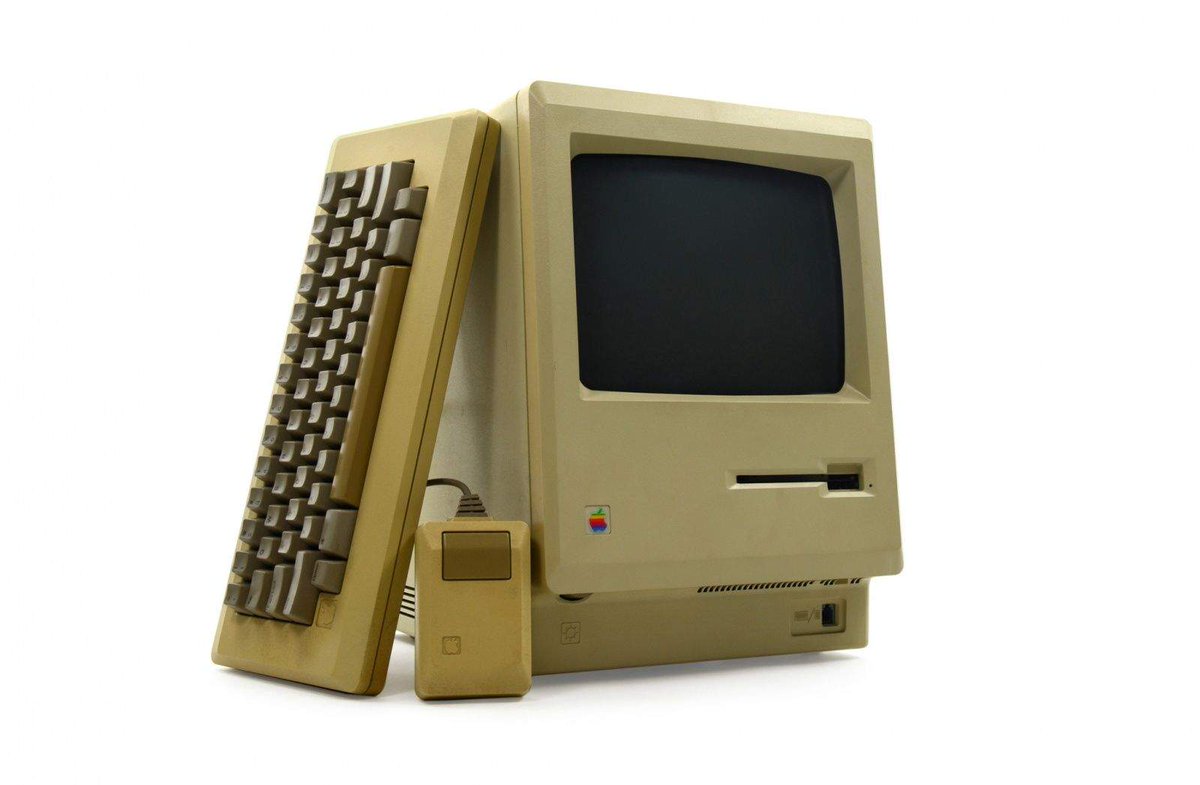cultofmac's tweet image. A reminder that the original Macintosh flopped hard — to the point that Steve Jobs was taken off the project and eventually left the company. It took a few versions before Apple got the Mac right.

Today in  history:
cultofmac.com/apple-history/…
#Apple #SteveJobs