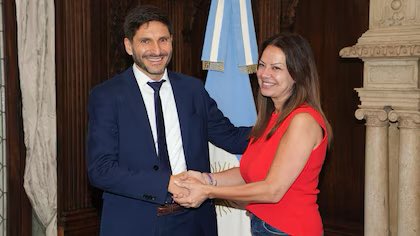 Laura Stratta tweet media