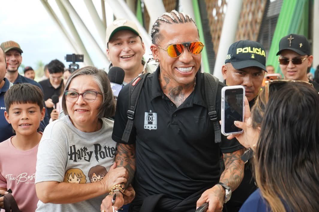 ONCECALDISMO tweet media