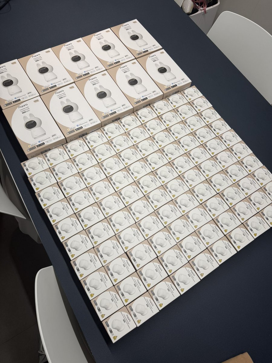 ttommychic's tweet photo. The owner said no one is allowed to touch the light switches in his company.
#FP300 #Aqara #applehome #matter #smarthome #G350 https://t.co/4v0ZvHxEkS