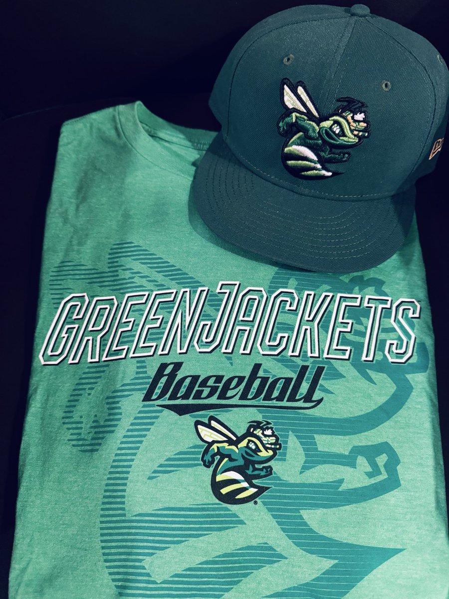 MikeGotses's tweet photo. Today, my daughter’s pick for #ShirtOfTheDay is the @GreenJackets! This is their great looking Riverboat Tee, featuring their Cap Logo! I paired it with their excellent Home Green 5950 Cap!

You can get their merch here: https://t.co/6rohL8ixKF https://t.co/W4oRColD7f