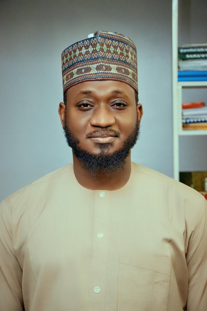 Hon.waleed Waya 👑 tweet media