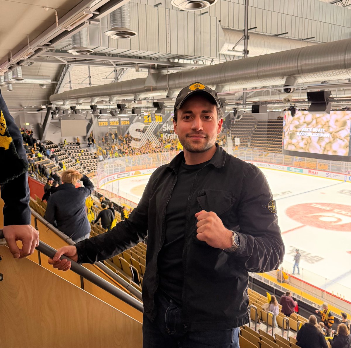 Nick Alinia tweet media