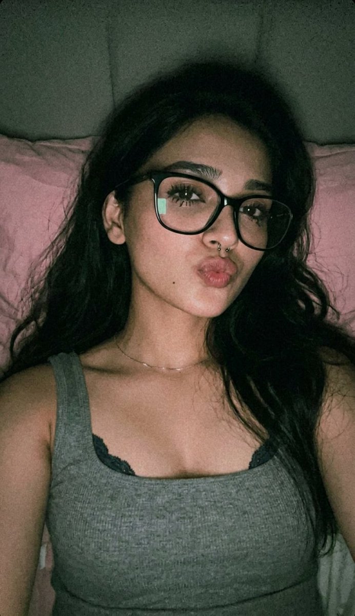 VAKPixel tweet media