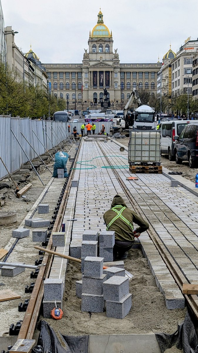 PID - mobilita budoucnosti tweet media