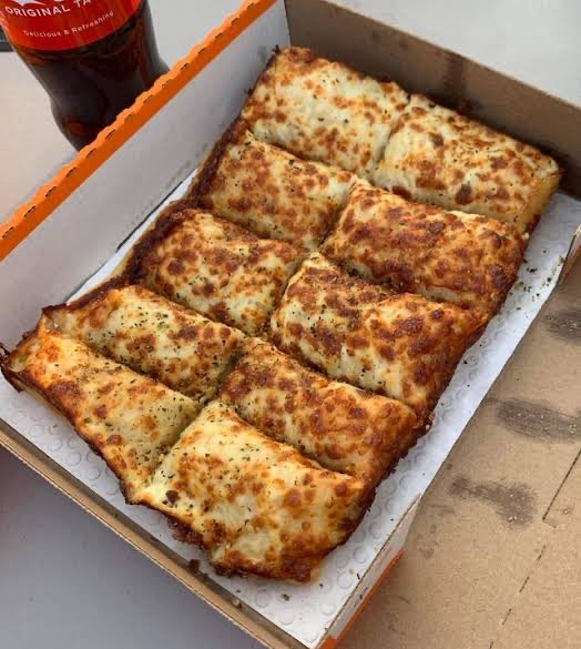 charlesaames's tweet image. Alam kong sarado na Little Caesars, but anyone know a place who bakes and sells something similar to their Italian Cheese Bread? #cravings
