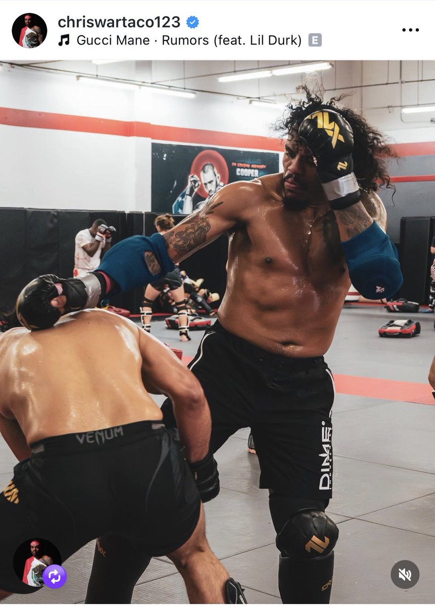 JT_Lines's tweet image. Taco missing weight is disappointing, but short notice not crazy surprising considering the shape he was in a few weeks ago (Below 🔽 )

Looks much better than this now, just couldn’t hit the last couple pounds 

Doubt it affects his performance but may move the line 🪓 🩸