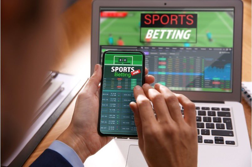 ByJenSmith's tweet photo. Sports media workers &amp; managers! University of Kentucky profs. are conducting #survey research about #sports #gambling. All media types welcome. Takes about 15 minutes. Please share. Inquiries: careyh@uky.edu or jen.smith@uky.edu https://t.co/RXgTWiIyMz