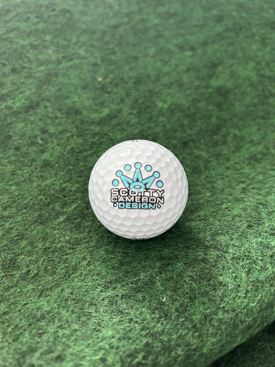 CycloJim1's tweet photo. AVAILABLE NOW! Dm if interested!
#scottycameron #prov1 #titleist #masters #golf https://t.co/QhUM6NvF1J