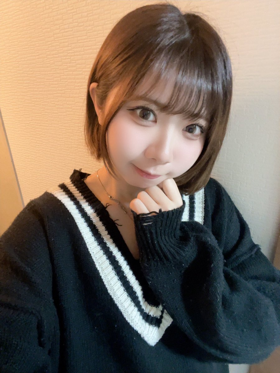 詩織/ SHIORI【LONDON BLUE】 tweet media