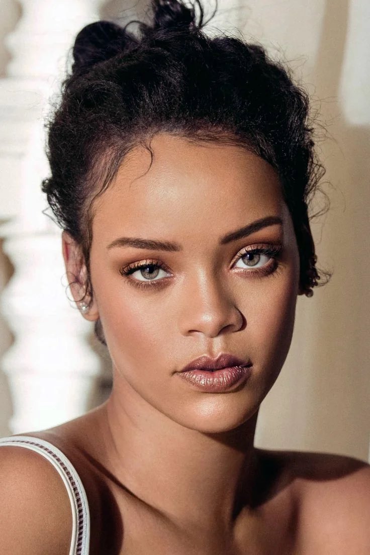 CaliberConcept's tweet photo. @AmaBoaten @CeezFrmDaP @janerikaowens Goddess? Where is her hair? Why is she so fat. Goddesses don’t look like that. She’s fine but not desirable to many. These are goddesses. https://t.co/mtUwzZGUwR