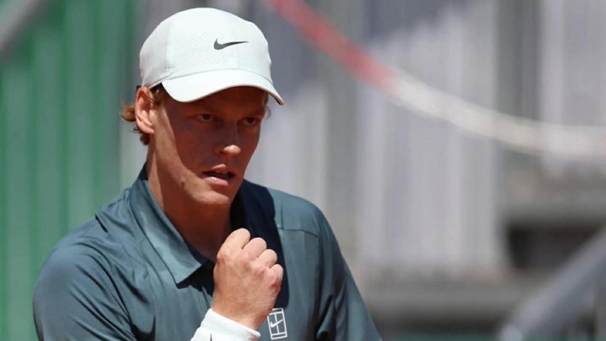 TennisWorldit's tweet image. Atp Monte-Carlo - Sinner non si ferma e batte Aliassime: sfiderà Zverev in semifinale.
L'azzurro conquista il penultimo atto del Rolex Monte-Carlo Masters 
tennisworlditalia.com/tennis/news/At…
#AtpTennis #auger-aliassime