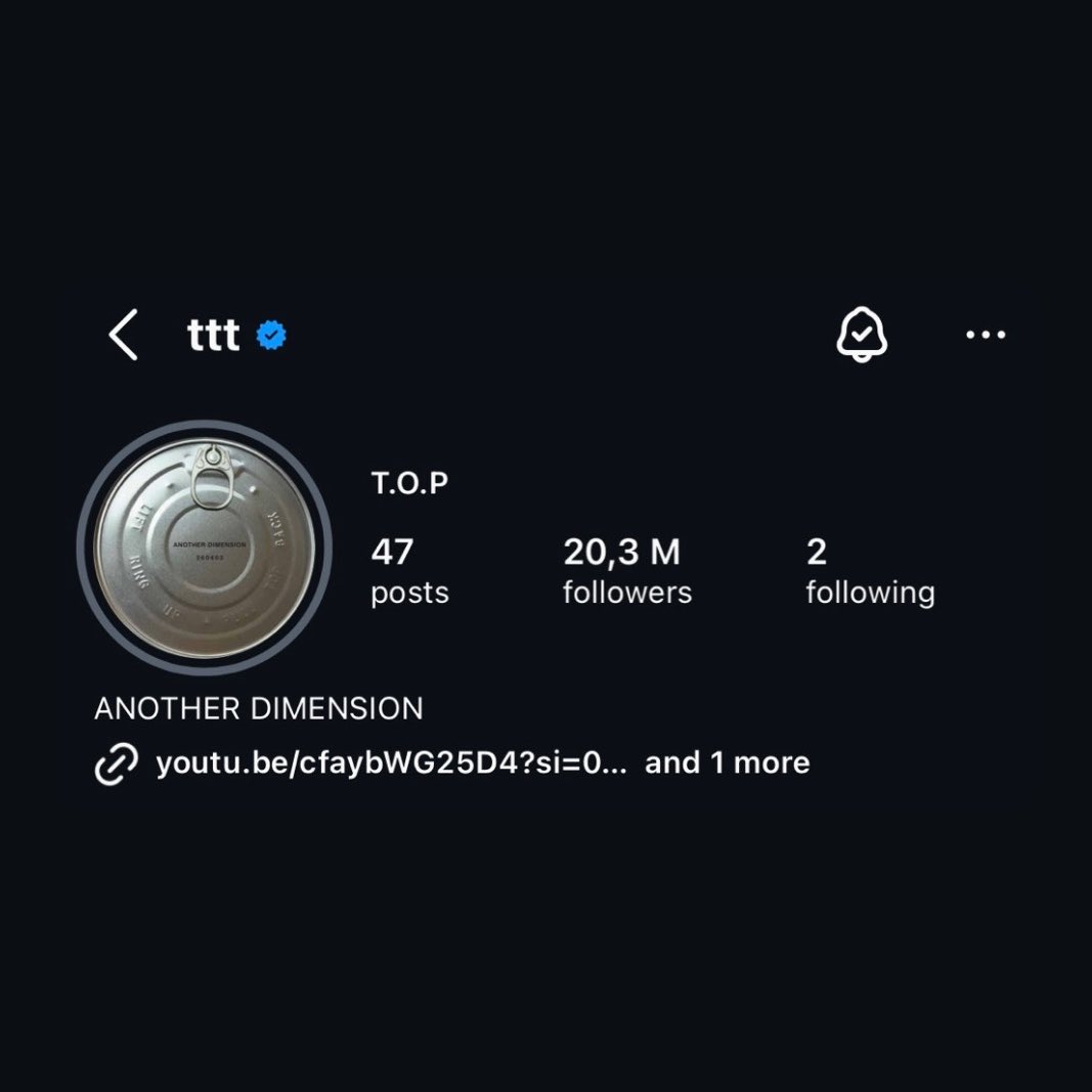 seungt0phyun's tweet image. T.O.P changed his Instagram Profile Picture again

*his CD physical album opens and looks just like a can, the photo has the album release date

#TOP #TTTOP #최승현 #탑 #AnotherDimension