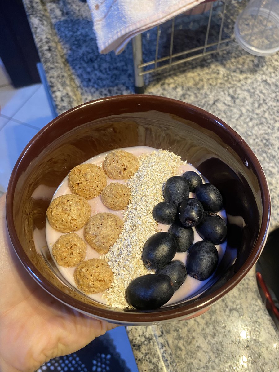 𝐿𝑒𝑙𝑒 𝑏𝑜𝑙𝑜𝑡𝑎 -𝟺 tweet media