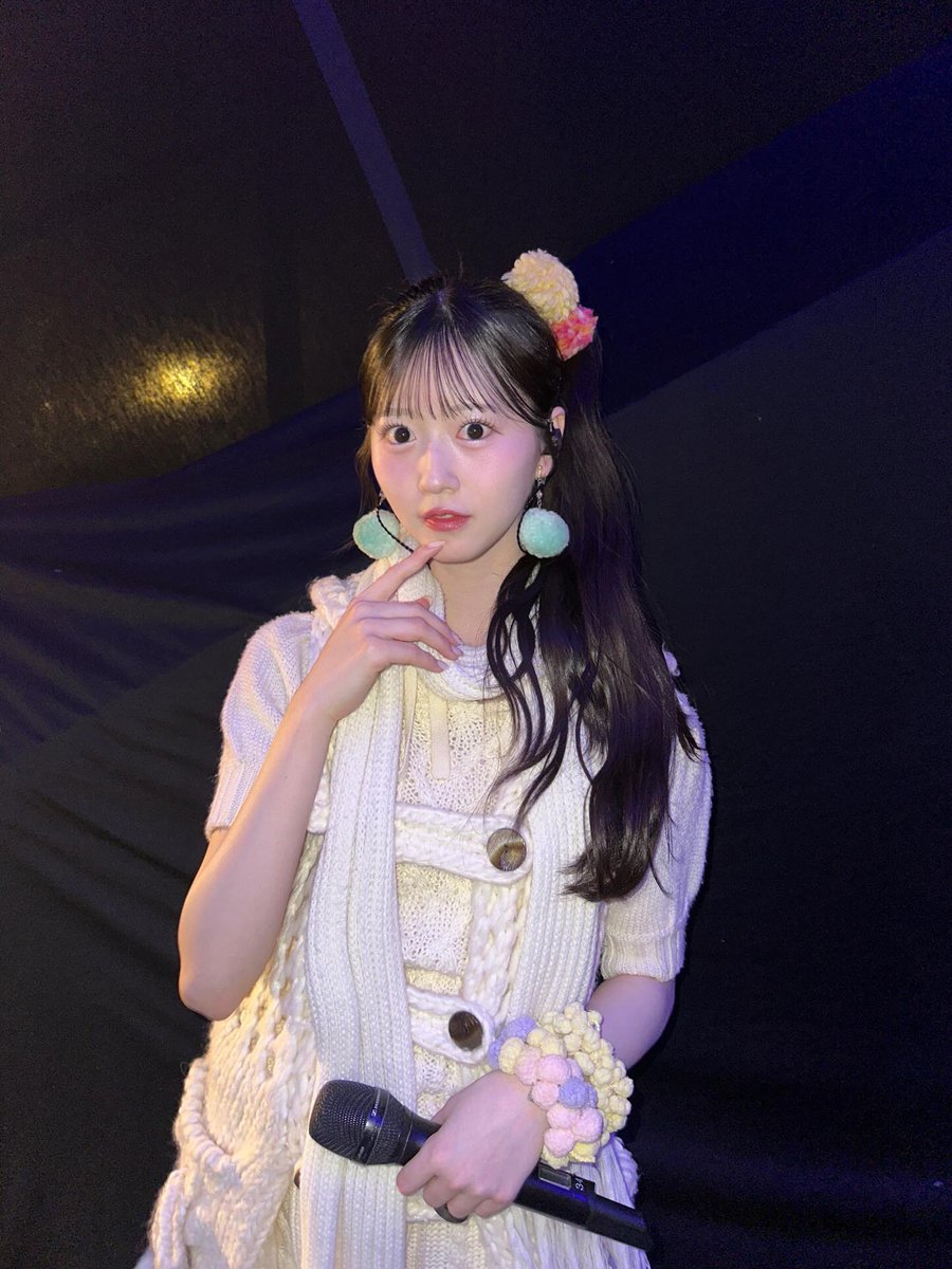 ミンソ૮{• ༝ •}ა tweet media