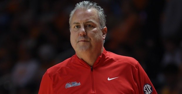 TheBigSpur247's tweet image. It’s official: Veteran assistant coach Bob Donewald Jr. is now on Lamont Paris’ staff

#Gamecocks

📲 247sports.com/college/south-…