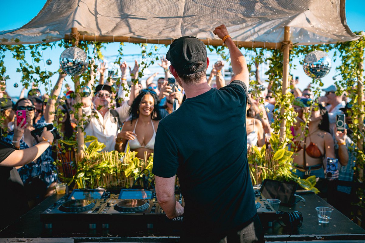 Cosmic Gate tweet media