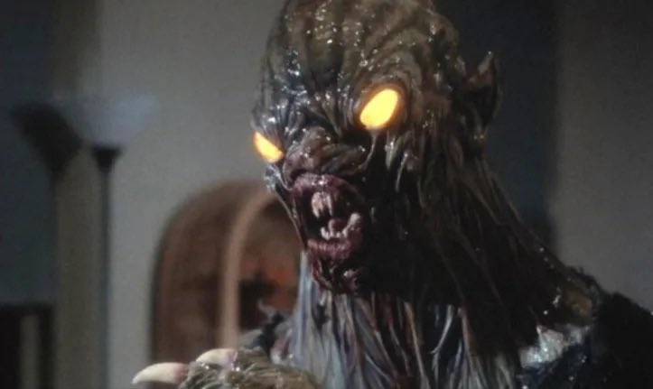simplejamsYT's tweet image. #Horror365Challenge
#NowWatching

C.H.U.D. (1984)

Toxic waste turns the homeless into mutant cannibal-zombies under Manhattan.

@jalanj @jetsch71 @DanielHood4 @goregoregirl_ @ggsdungeon @SkinTrader2 @juniper2046
