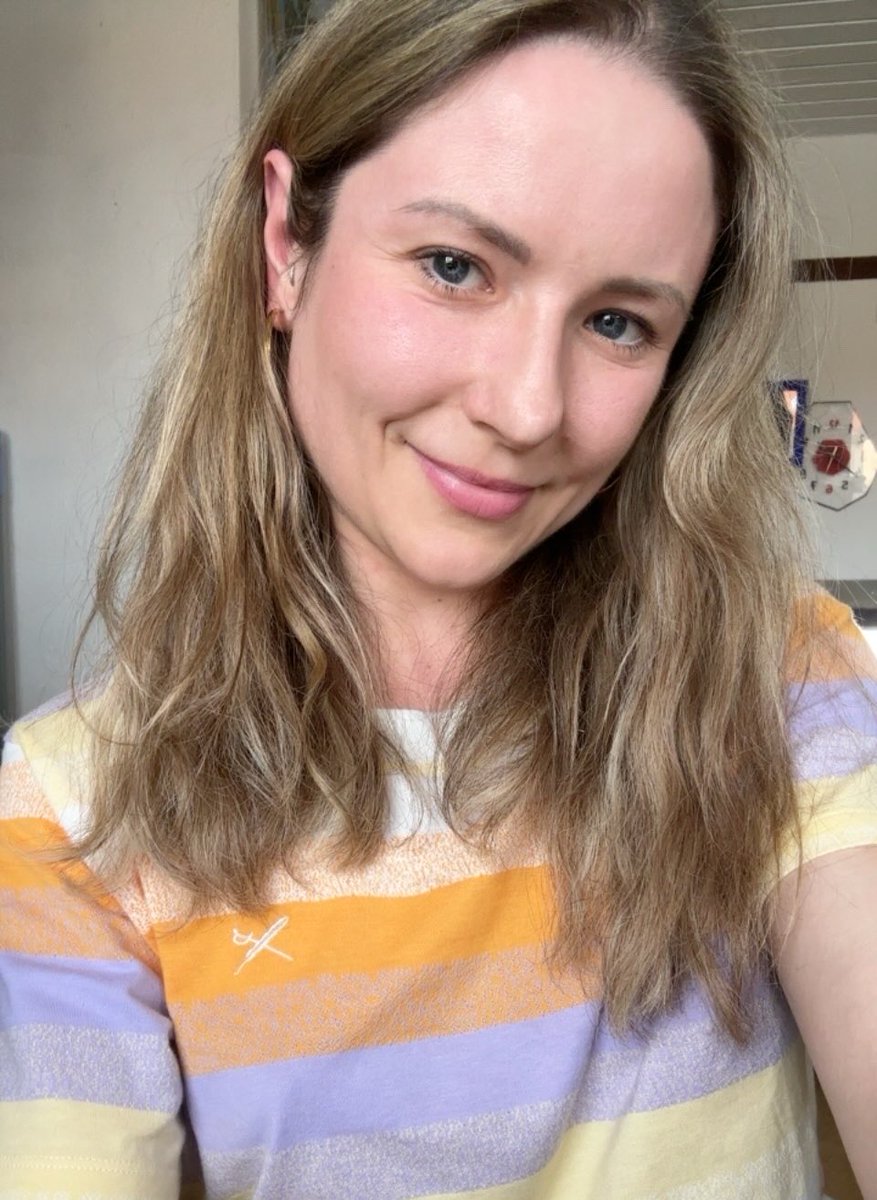 Irina le Fey🇩🇪 - innocent and wild🌸🌹 tweet media