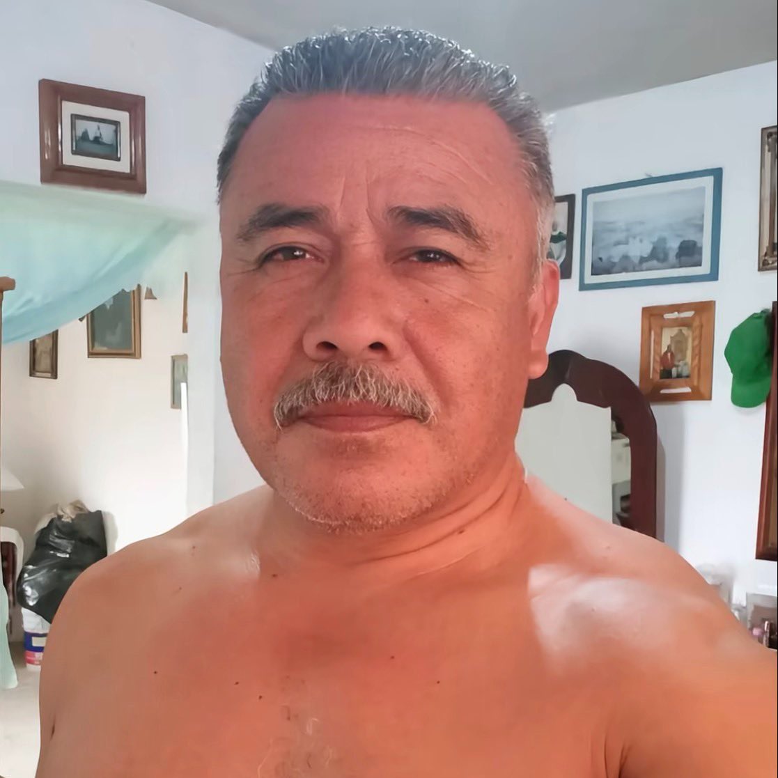 Me gustan MADUROS Matures Daddys tweet media