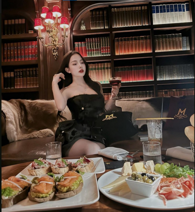 yourflower2639's tweet photo. The face & the food 😌✨
Mn team salmon hay no v á? 🐟
#TeamSalmon #FoodCheck #GenZ https://t.co/GjfSifGaLw