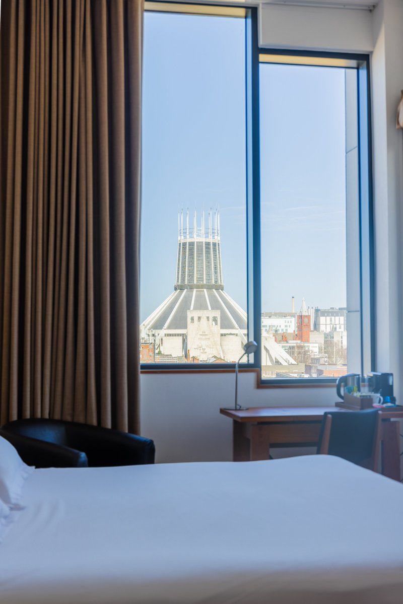 hopestreethtl's tweet image. Stay in the heart of Liverpool's Georgian Quarter for The 154th Open at Royal Birkdale!

Suite and rooms can now be booked for stays from 12 - 19 July. 

Book a stay: hopestreethotel.co.uk/news/the-open-…

Minimum two night stay apply.

#TheOpen #RoyalBirkdale #HopeStreet